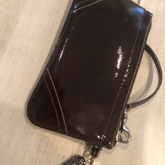 Coach wristlet - Picture 3 of 4